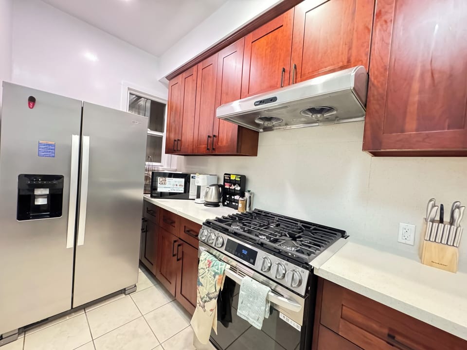 Full Kitchen