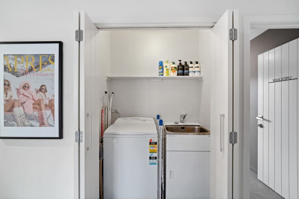 Convenient in-house laundry facilities with a washer, dryer, and sink—ideal for longer stays and ski trips.