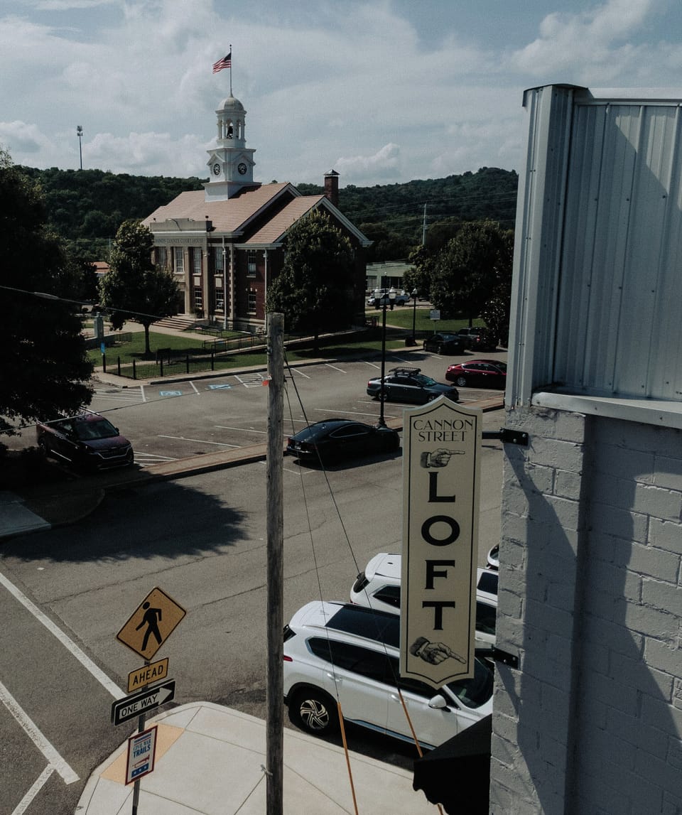 Outside View / Downtown Woodbury
