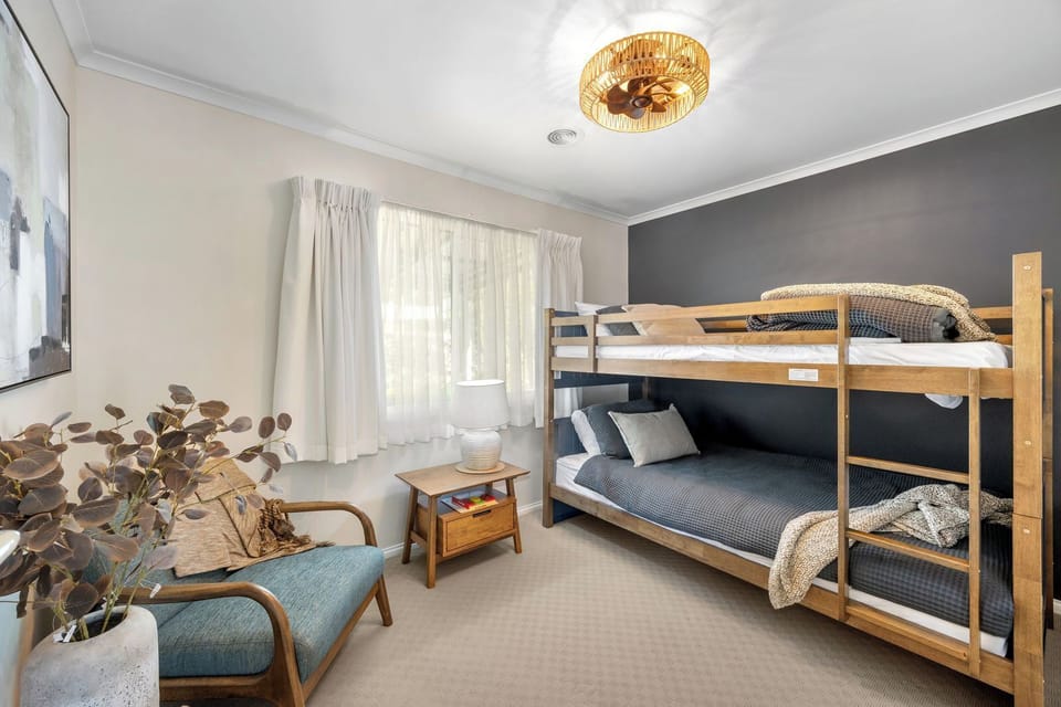Bunk room with king single bunk beds