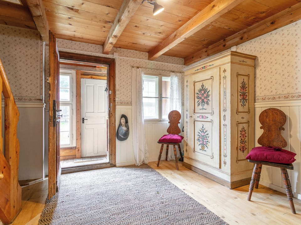 Entrance / Reception