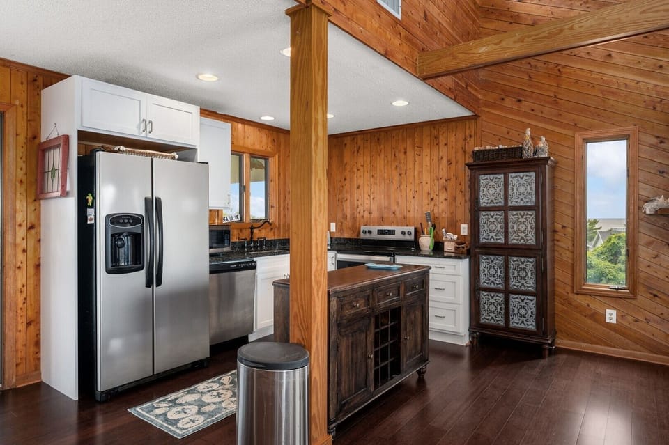 19-web-or-mls-105-Wood-Duck-Rd-TL-Kitchen-V2