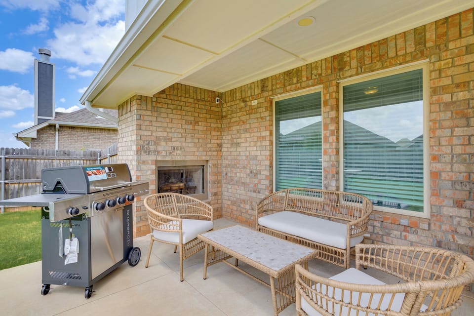 Yukon Vacation Rental | 3BR | 2BA | 1,500 Sq Ft | 2 Steps to Enter