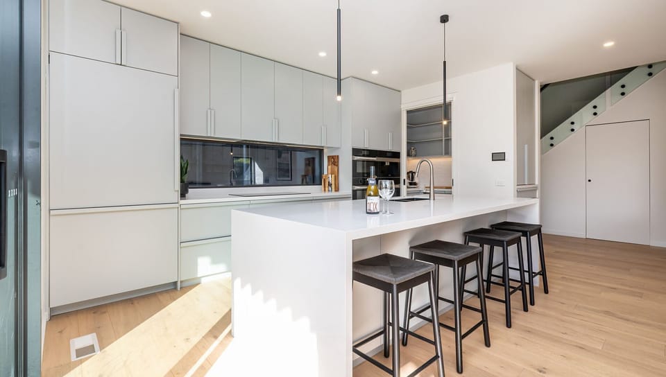 Seabound Luxe House Kitchen