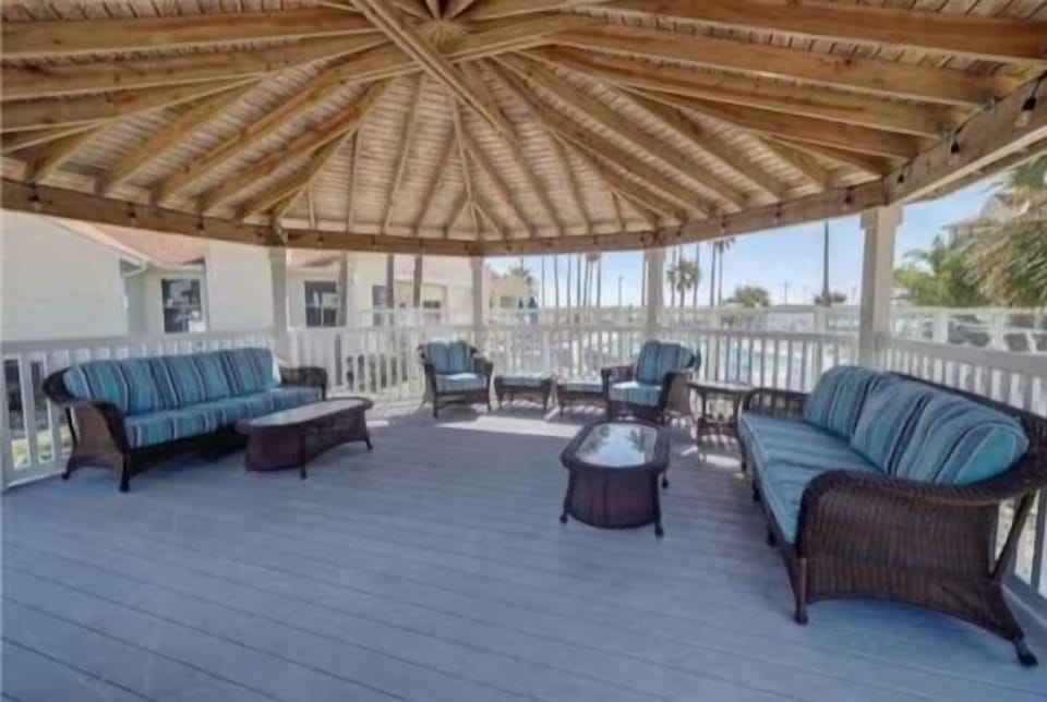 Beautiful sitting area few feet’s from unit