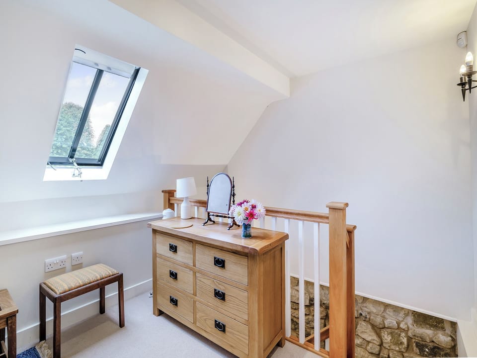 Interior | Kings Cottage North - Kings Cottages Holidays, Salisbury