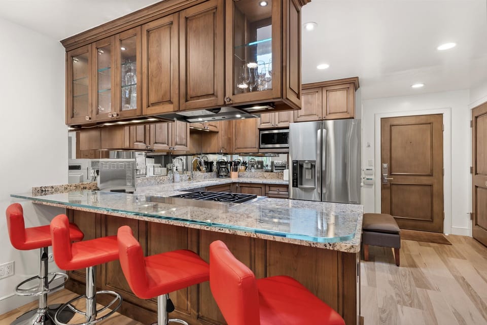 Kitchen Bar