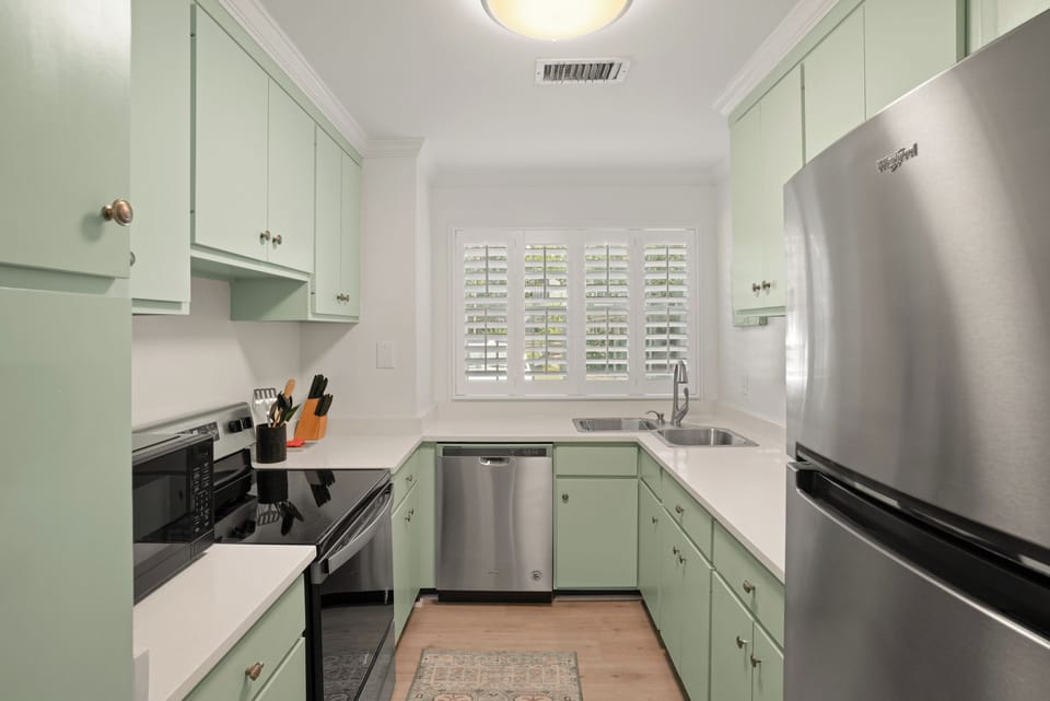 Beachcomber 16 - Nicely equipped kitchen