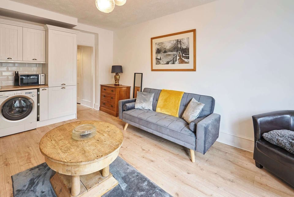 Grand Parade Apartment, Brighton and Hove - Host & Stay