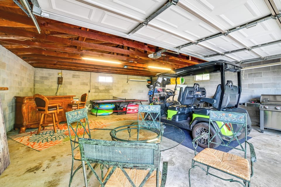 Chalet | Garage | Golf Cart Available