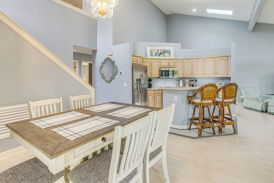 Dining Area | Kitchen | Cooking Basics