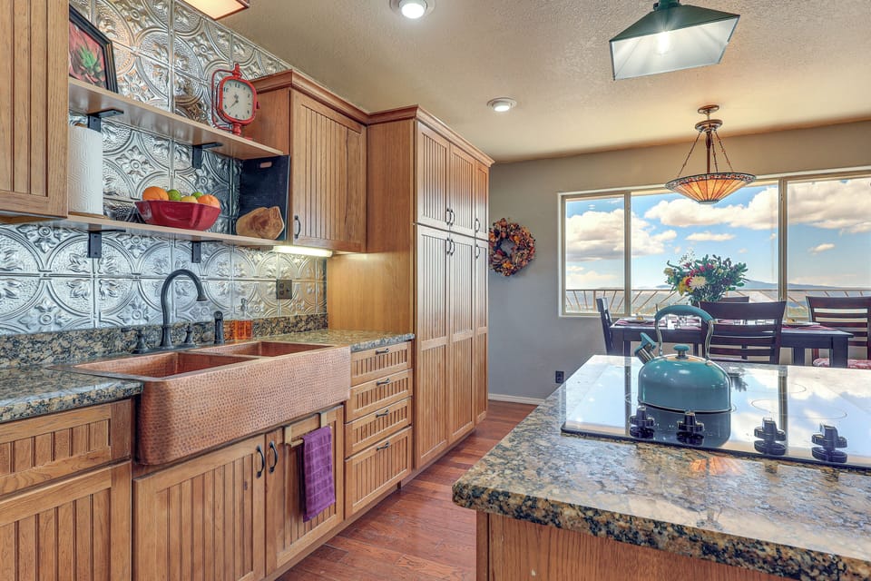 Kitchen | Drip Coffee Maker