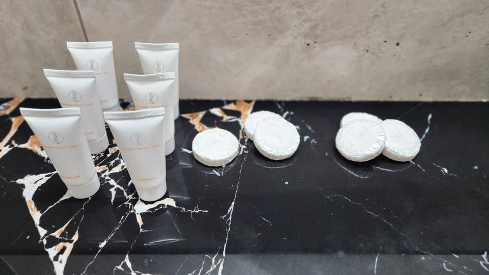Bathroom amenities