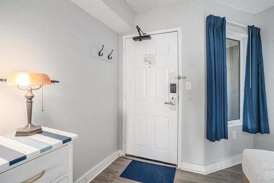Come and go with ease throughout your stay.