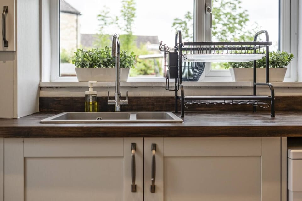 Functional kitchen ideal for meal preparation