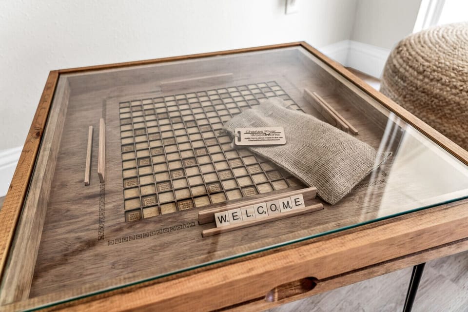 Scrabble table