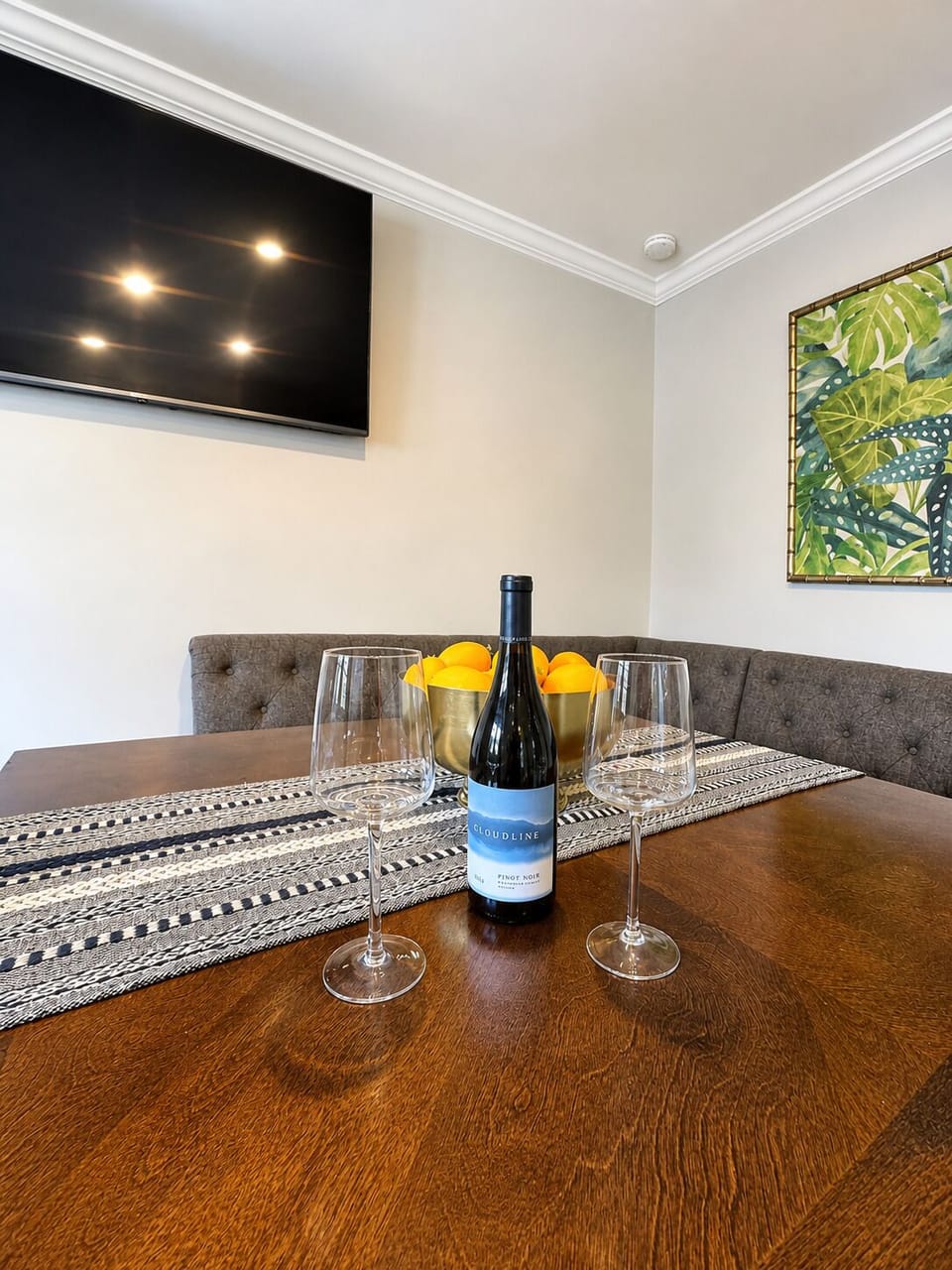 Your spot for tasting local wines. Perfect for group meals & relaxing.
