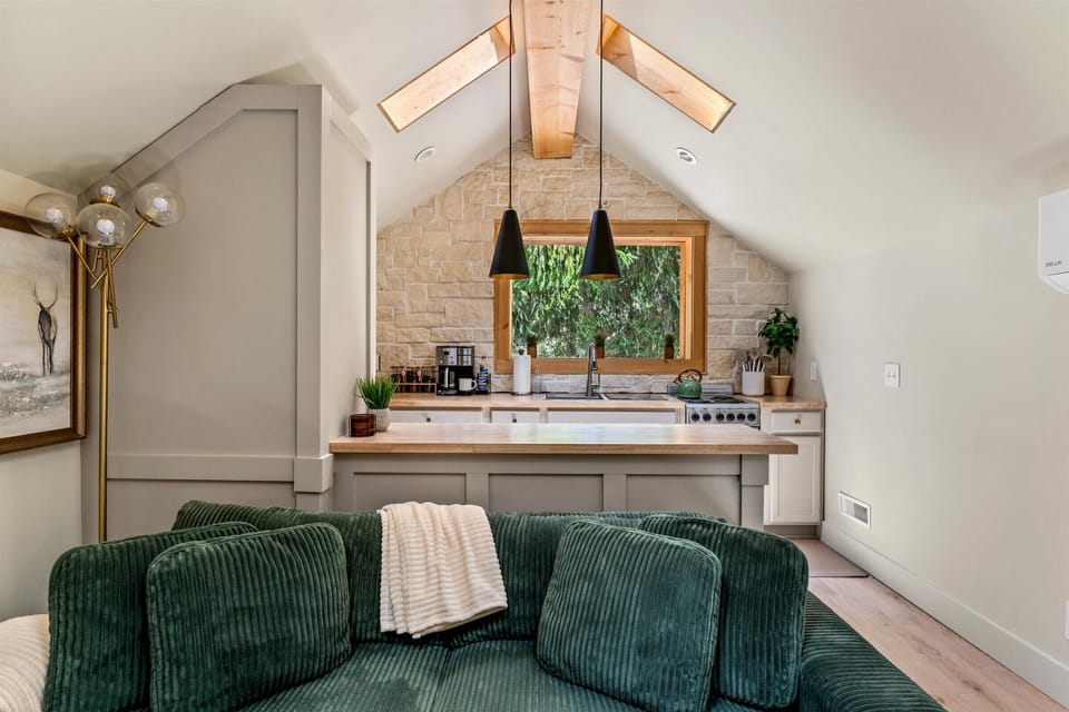 Open concept - Living Room/Kitchen
