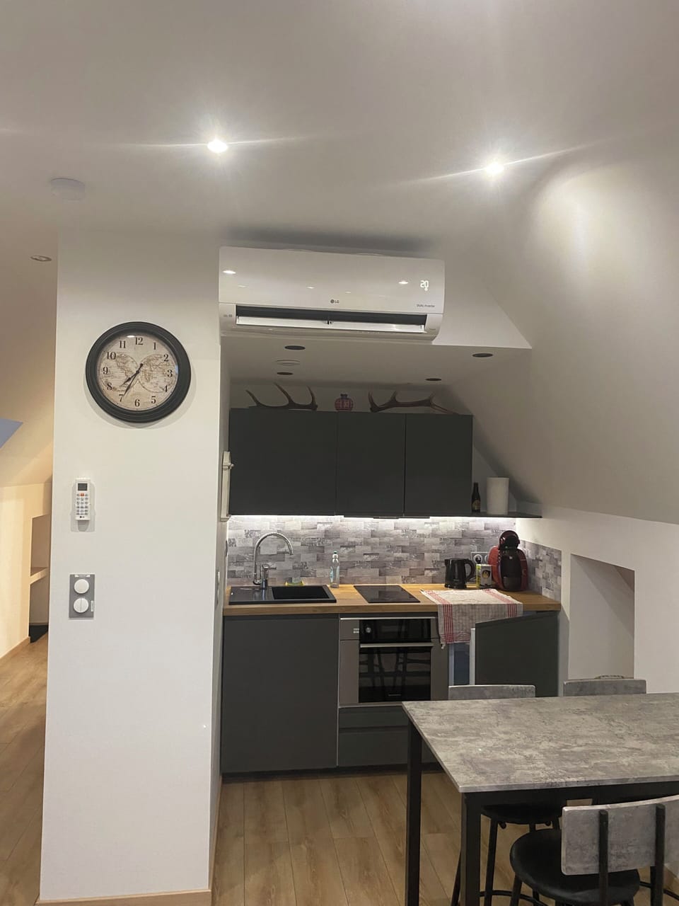 Private kitchen