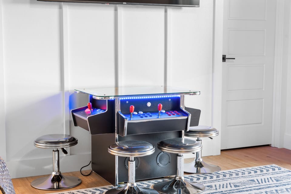 2 player retro arcade