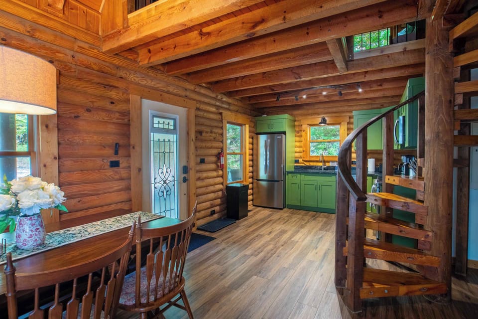 Kitchen, Dining room, Stairs