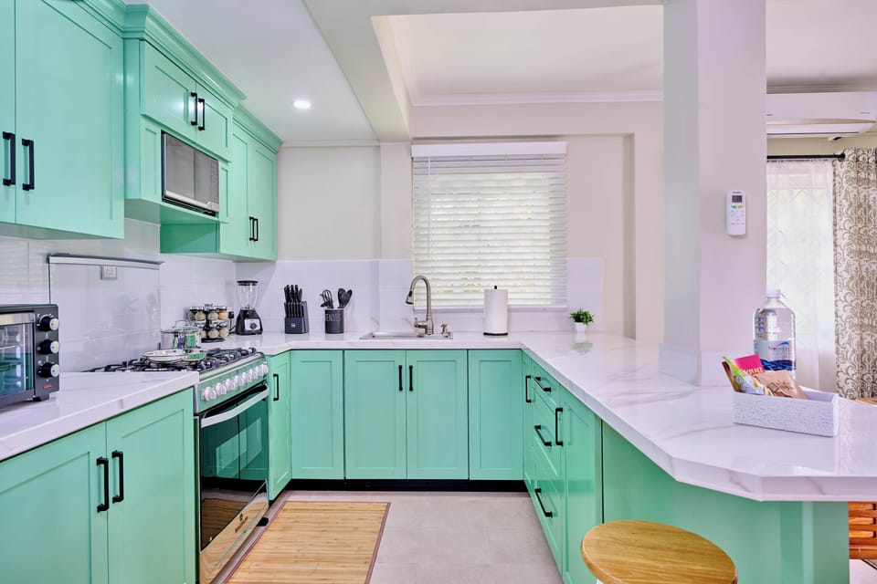 A spacious, well-equipped kitchen