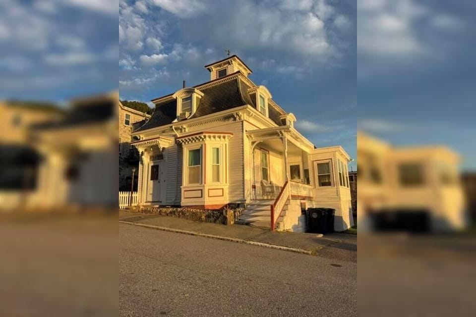 The famous Hocus Pocus House is a 2 minute walk from where you will be staying!
