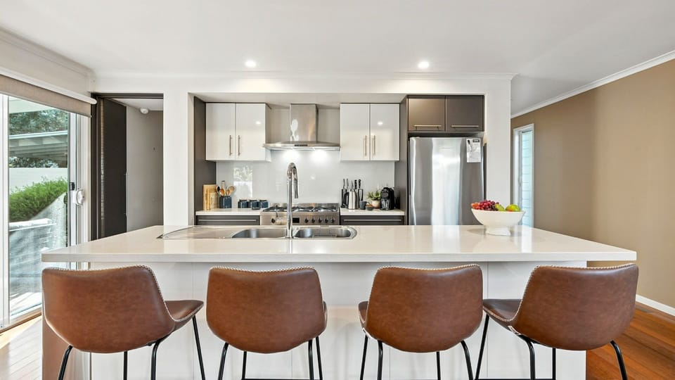 Azure House | Chef's kitchen | Breakfast bar | Walk-in pantry