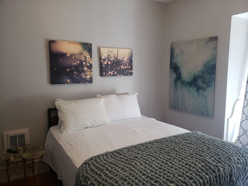Queen Bed