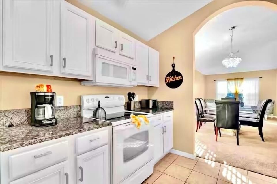 There are all the appliances and utensils that you'll need 
