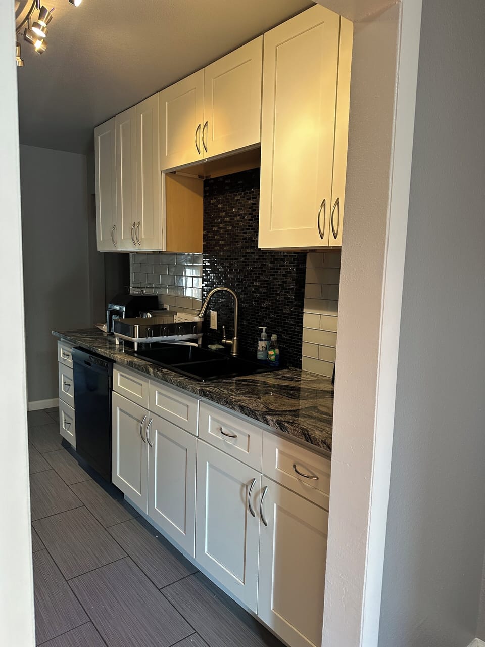 Kitchen area