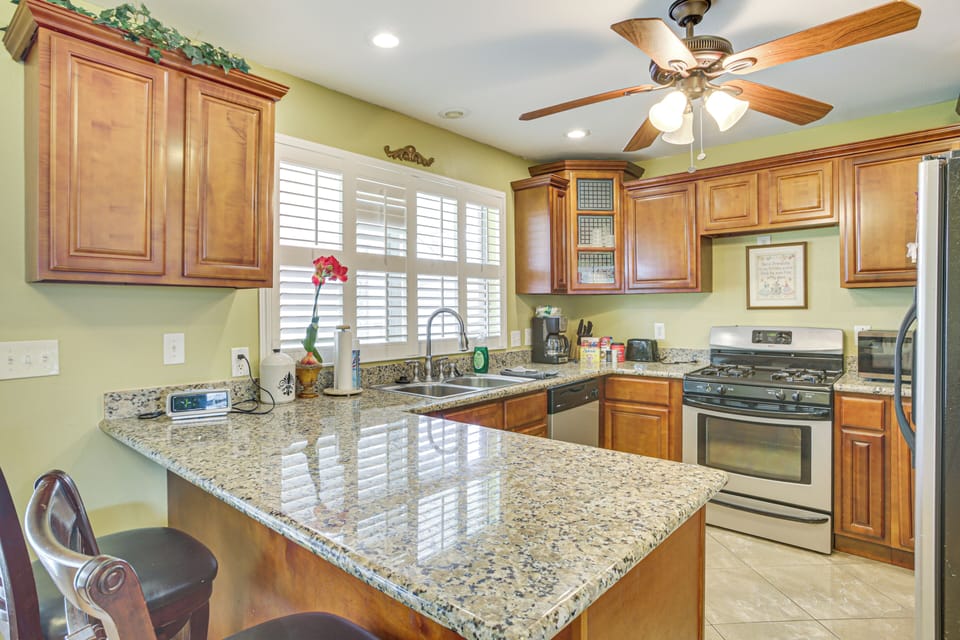 Kitchen | Free WiFi | Central Heating & A/C