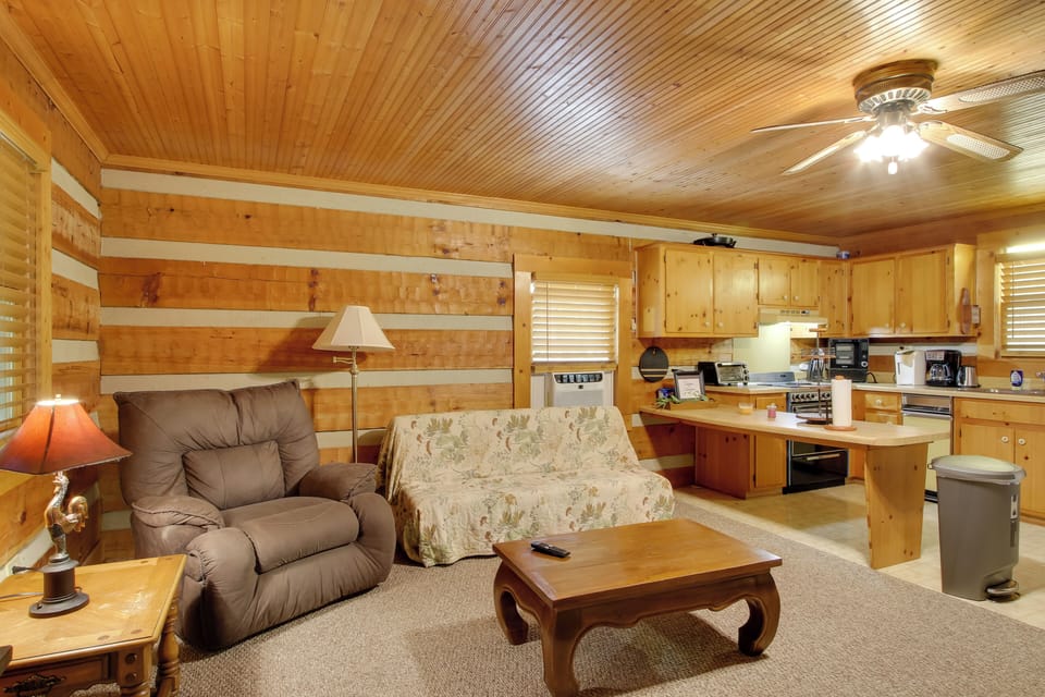 Living Room | Smart TV | Kitchen | Single-Story Home