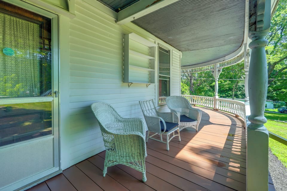 Furnished Front Porch