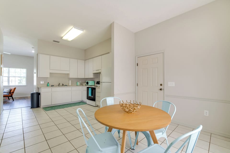 Dining Area | Kitchen | Keurig