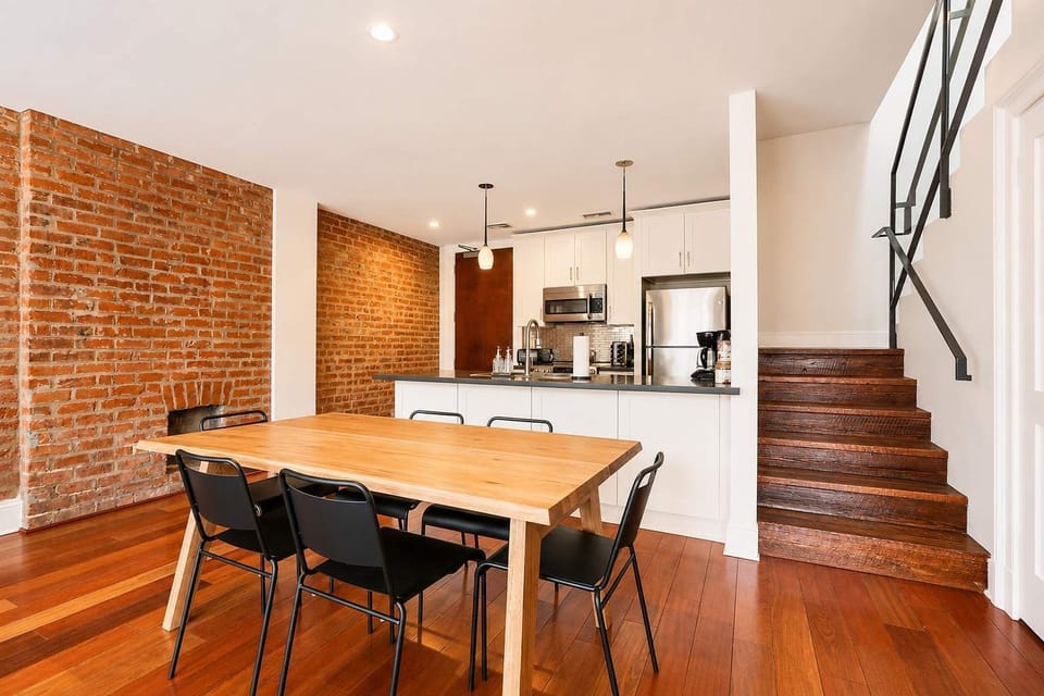 The dining table has seating for 6