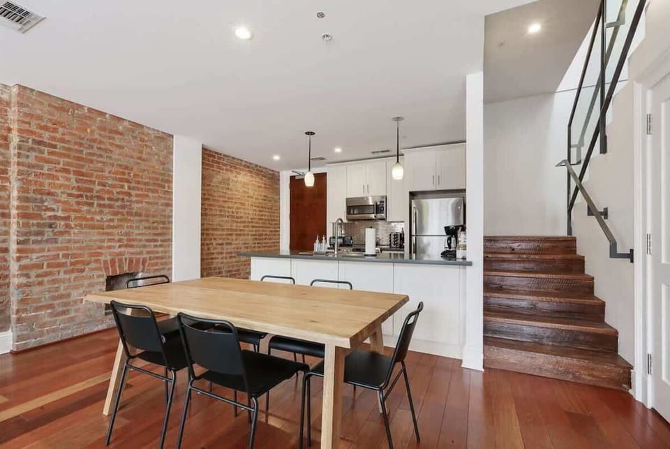 The dining table has seating for 6