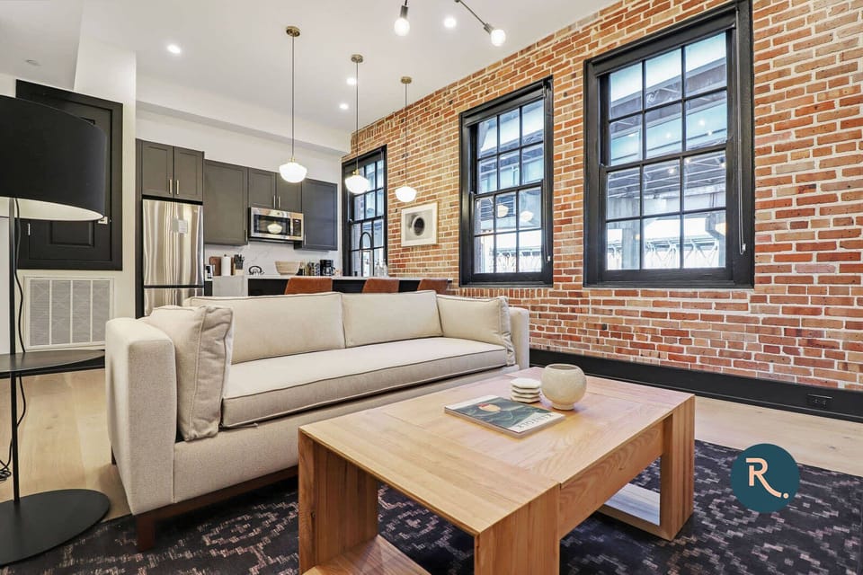 Roami at The Brassline Convention Center 1BR