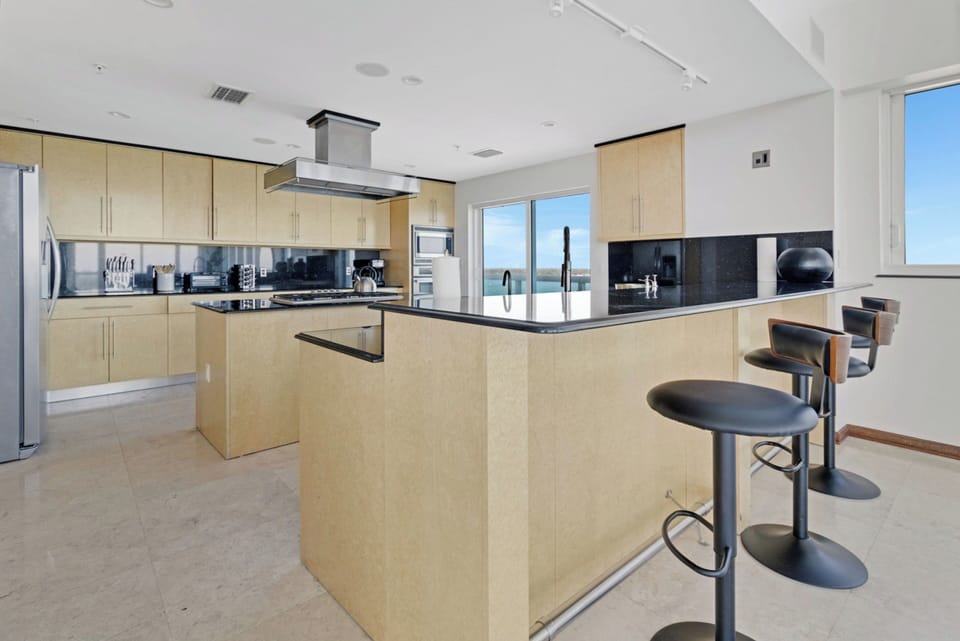 Kitchen area