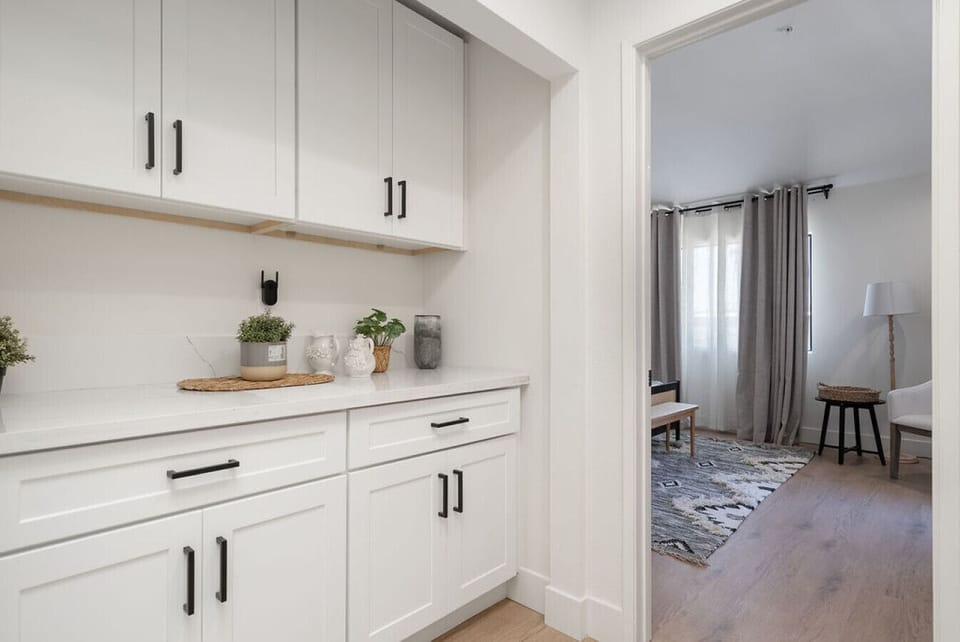 2nd floor master suite