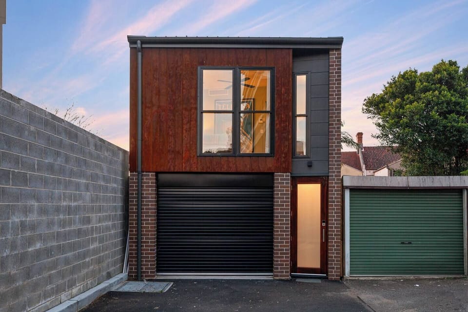 This duplex is just a two-minute stroll to Petersham Station—perfectly placed for exploring the city without the need for a car.
