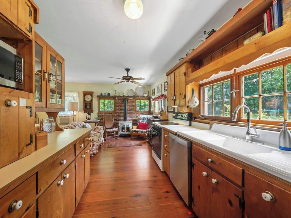 1st Kitchen