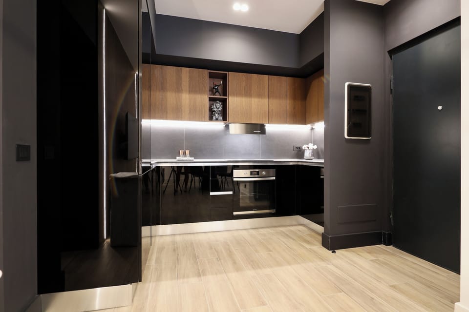 Fully equipped kitchen (2)