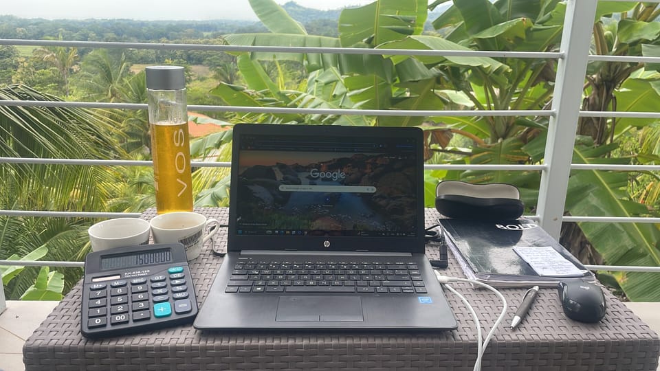 You office with 360 views of Playa Linda, jungle and mountains of Costa Rica