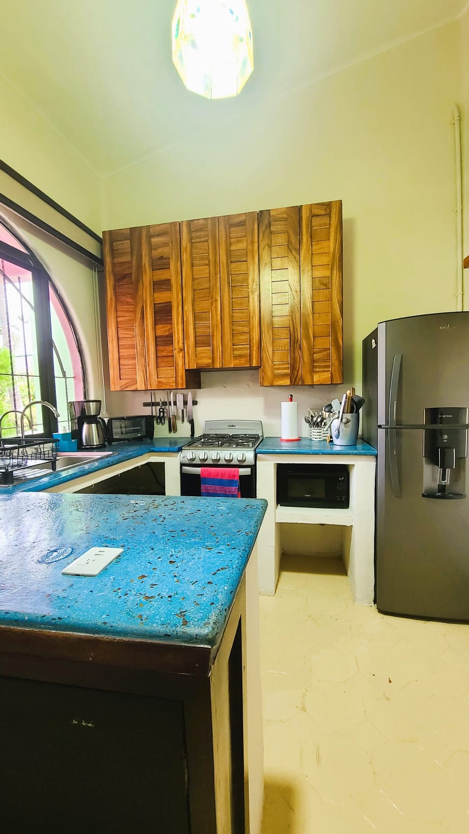 Kitchen fully equipped