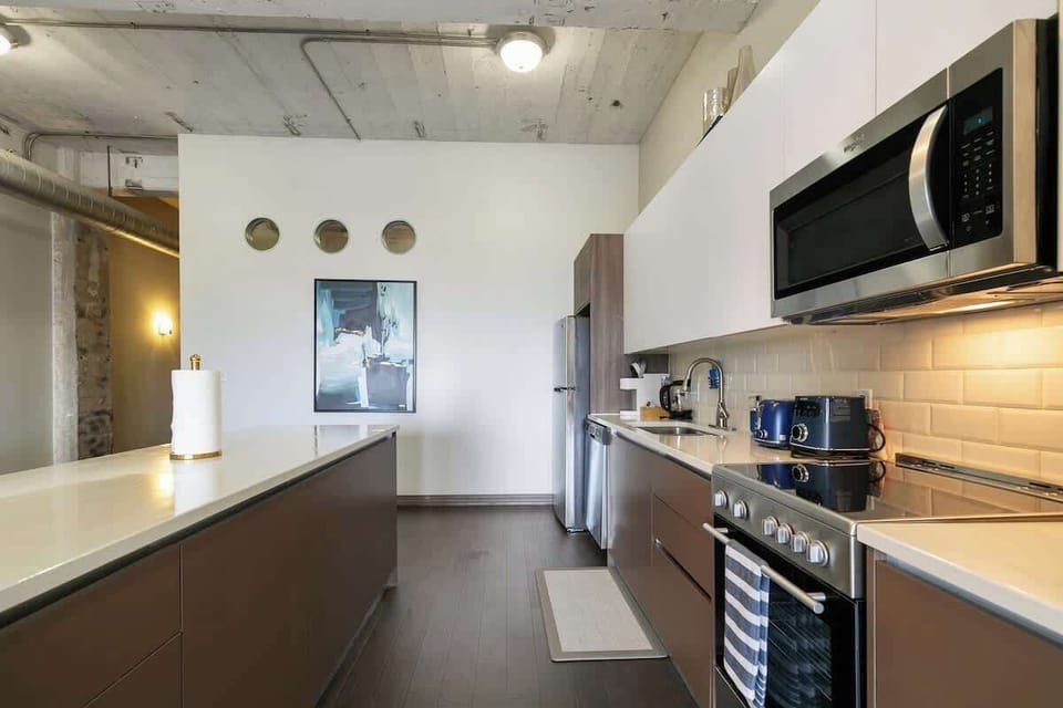 Stylish design meets modern appliances for culinary adventures in Dallas!
