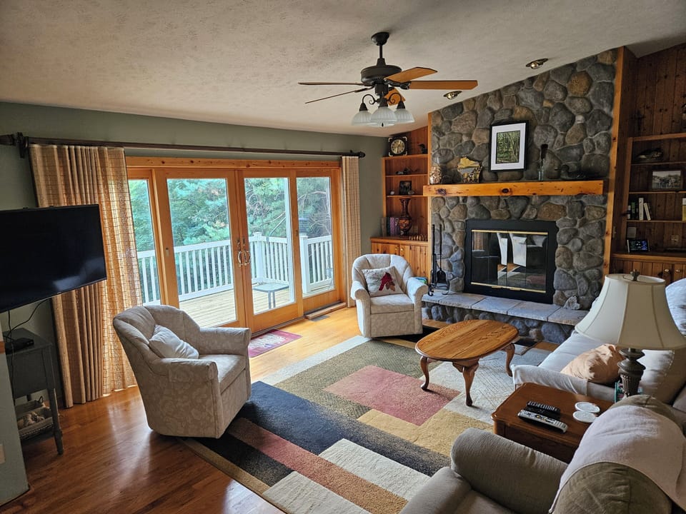 Upper level living room