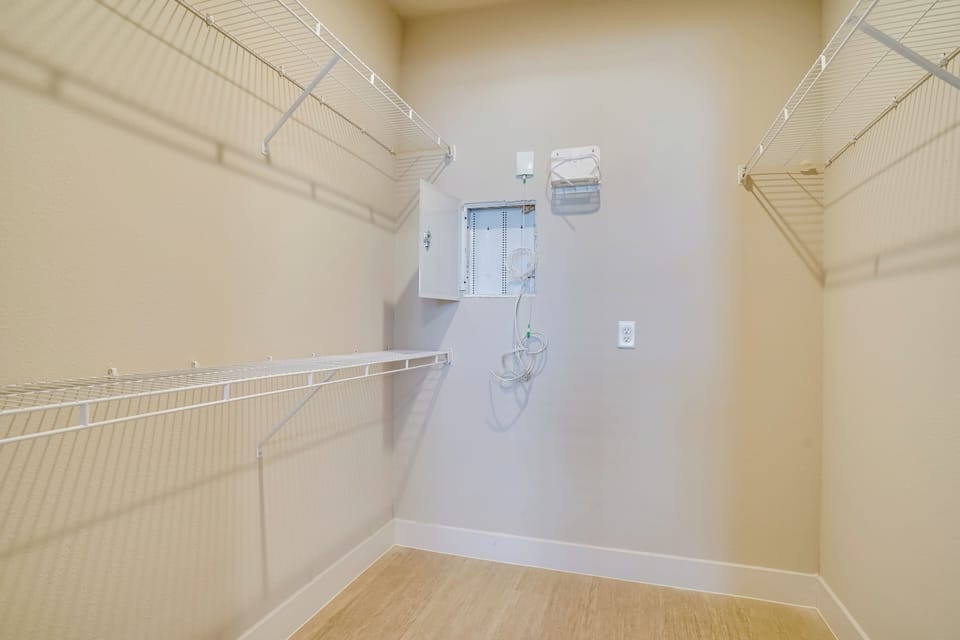 Walk-In Closet