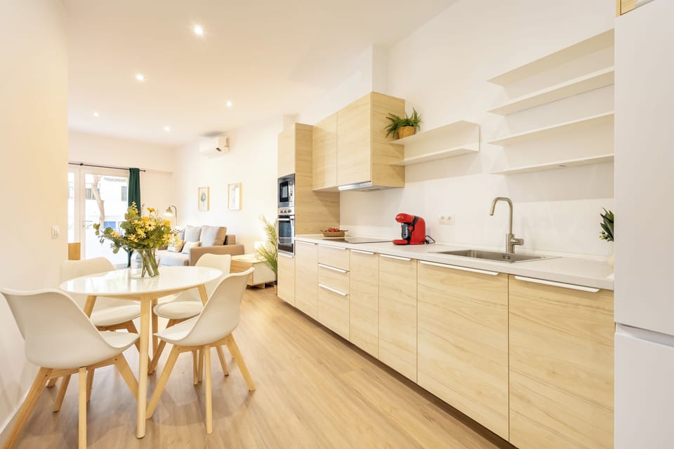 Kitchen and dining area