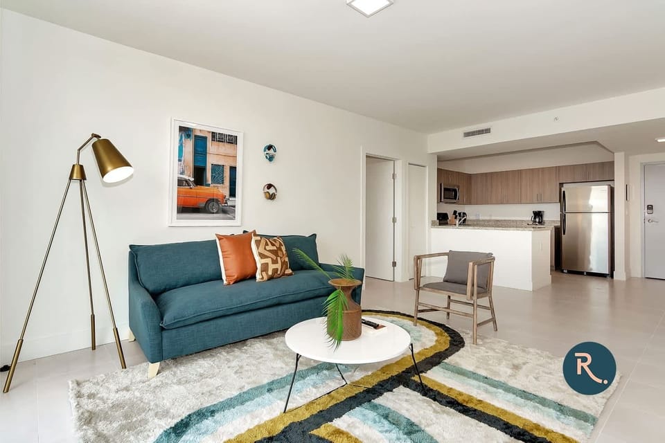 Welcome to Grove 27 by Roami!